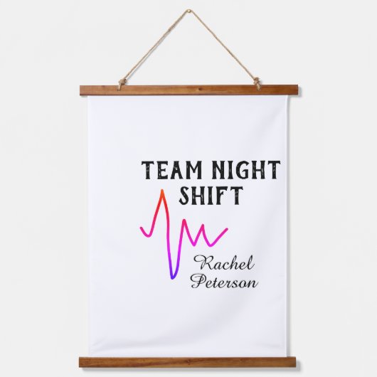 Team night shift nurse doctor medical name heart l hangend wandkleed (Voorkant)