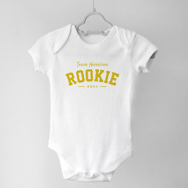 Team rookie familienaam genderneutraal romper