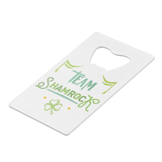 Team Shamrock Creditkaart Flessenopener (Voorkant Gekanteld)