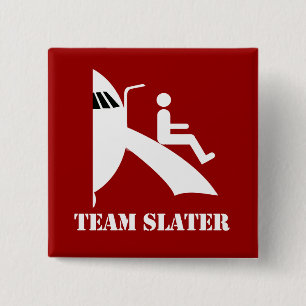 TEAM SLATER - VIERKANTE BUTTON 5,1 CM