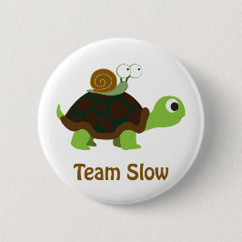 Team Trage Cute Cartoon Turtle and Snail Ronde Button 5,7 Cm
