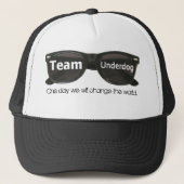 Team Underdog zwarte zonnebril pet (Voorkant)