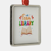Teambibliotheek Metalen Ornament (Rechts)