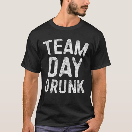 Teamdag Drink Drink cadeau T-shirt (Voorkant)