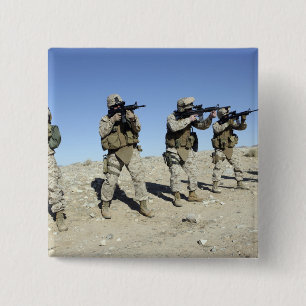 Teamleden van het team voor militaire transacties vierkante button 5,1 cm