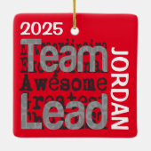 Teamleider Buitengewoon CUSTOM Keramisch Ornament (Achterkant)