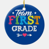 Teamleraar eerste klas student terug naar school keramisch ornament (Achterkant)