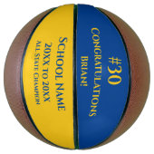 Teamspeler op de middelbare school op maat basketbal (Verticaal)