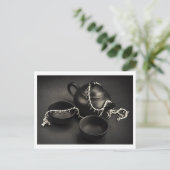 Teapot & Silver Jewelry, Tea house/art decor Briefkaart (Staand voorkant)