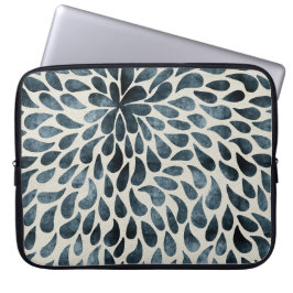 Teardrop Petals Laptop Sleeve