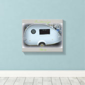 Teardrop-zigeunercaravan gelukkig kamperen Thunder Canvas Afdruk (Insitu (Houten vloer))