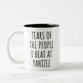Tears of the People I Beat at Yahtzee Tweekleurige Koffiemok (Links)