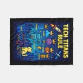 Tech Titans Rule Funny Big Technology Satire Wer G Fleece Deken (Voorkant (Horizontaal))