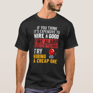 Technicus in huis van technicus voor brandalarm t-shirt