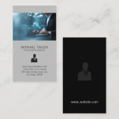 Technisch netwerkanalysedeskundige die aan compute visitekaartje (Voorkant / Achterkant)