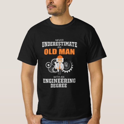 Technisch oud Man met een technische graad T-shirt (Voorkant)