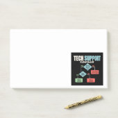 Technische ondersteuningsstroomdiagram humor helpd post-it® notes (Op bureau)
