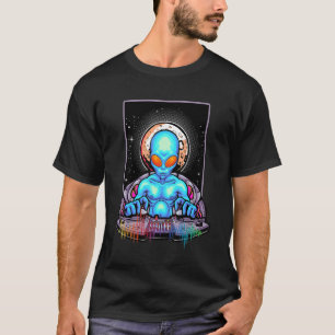 Techno Music Psychedelic Alien House DJ Festival T-shirt