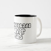 Technoblade vervalt nooit tweekleurige koffiemok (Voorkant rechts)