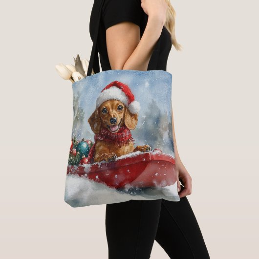 Teckel Hond in Sledge Laat het Sneeuw Kerstmis Tote Bag (Dichtbij)