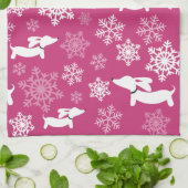 Teckel Kerst Sneeuwvlokken Magenta Dish Handdoek (Gevouwen)