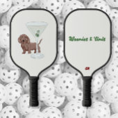 Teckels honden en Martini's Pickleball Paddle