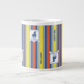 Ted Lasso | AFC Richmond Logo Stripe Pattern Grote Koffiekop (Voorkant)