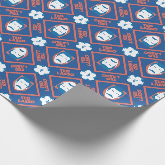 Ted Lasso | Face and Ball Diamond Pattern Cadeaupapier (Hoek)