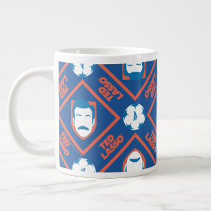 Ted Lasso   Face en Ball Diamond Pattern Grote Koffiekop