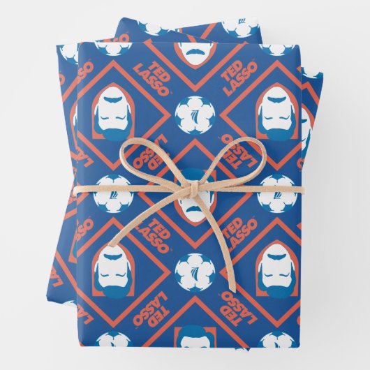 Ted Lasso | Face en Ball Diamond Pattern Inpakpapier Vel (In situ)