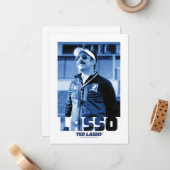 Ted Lasso | Fotoportret Lasso Grafisch Notitiekaartje (Voorkant / Achterkant in situ)