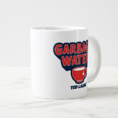 Ted Lasso | Garbage Water Tea Graphic Grote Koffiekop (Voorkant rechts)