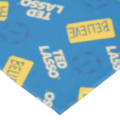 Ted Lasso | Geloof Sign and Ball Toss Pattern Tafelkleed (Gekanteld)