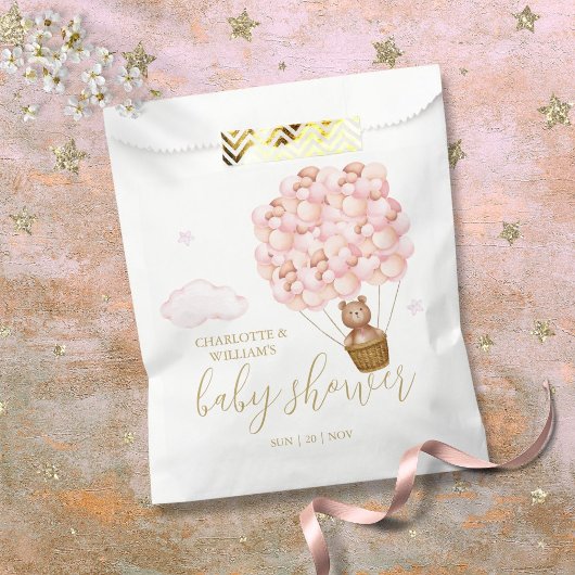 Teddy Bear Barly Wachten op het Baby shower van he Bedankzakje