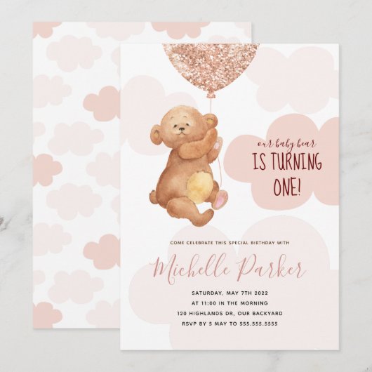 Teddy Bear Cub Pink Clouds 1e verjaardag Uitnodigi Kaart (Voorkant / Achterkant)