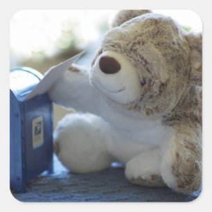 Teddy Bear Mails a Letter 2 Vierkante Sticker