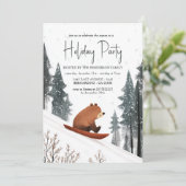 Teddy Bear op Snow Sled Holiday Party Kaart (Staand voorkant)
