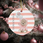 Teddy Bear Pink Girl's persoonlijke Baby Gift Keramisch Ornament<br><div class="desc">Dit ontwerp kan op het gebied worden gepersonaliseerd dat door de foto en/of tekst te veranderen wordt verstrekt. Of het kan worden aangepast door te klikken deze Sjabloon personaliseert en dan de klik te kiezen om verdere optie aan te passen en de kleur van de achtergrond te schrappen of te...</div>