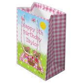 Teddy Bears Picnic Pink Gingham Happy Birthday Medium Cadeauzakje (Achterkant Gekanteld)