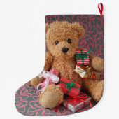 Teddy beer met veel kerstcadeautjes grote kerstsok (Achterkant)
