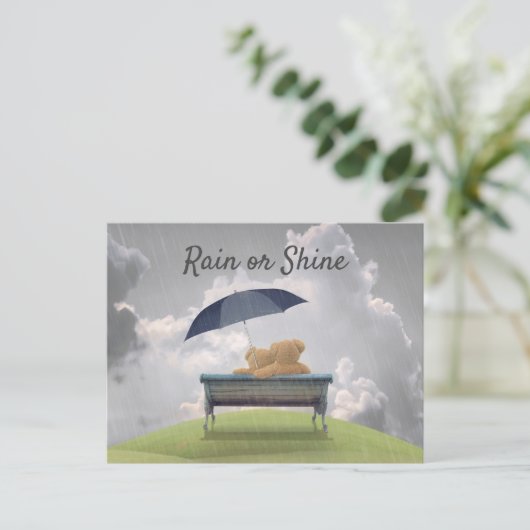 TEDDY LIEFT. TEDDY BEDRAAGT IN EEN VERLIES HUG IN BRIEFKAART (Staand voorkant)