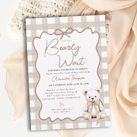 Teddy Neutral Gingham Bearly Wait Bow Baby Shower Kaart