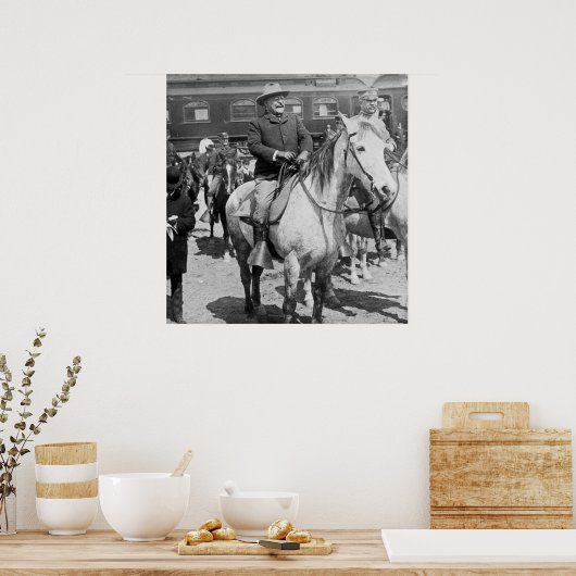 Teddy Roosevelt op Horseback in Yellowstone Poster (Keuken)