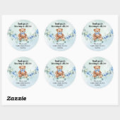 teddybeenblauw met rode eucalyptusvleugel ronde sticker (Vel)