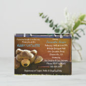 Teddybeer in koffer Baby Boy Shower Uitnodiging (Staand voorkant)