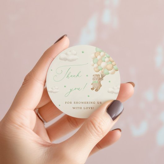 Teddybeer met groene ballonnen ronde sticker