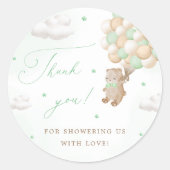 Teddybeer met groene ballonnen ronde sticker (Voorkant)