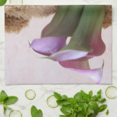 teddybeer met keukenhanddoek van calla lilies (Gevouwen)