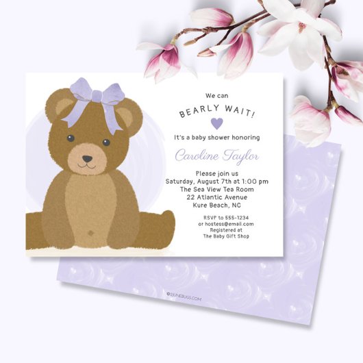 Teddybeer met Schattigee Paarse Bow Girl Baby show Kaart