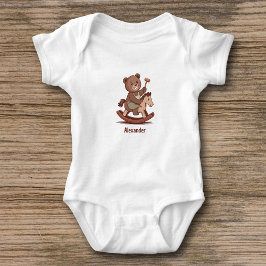 Teddybeer rijdt op een rotspaard romper